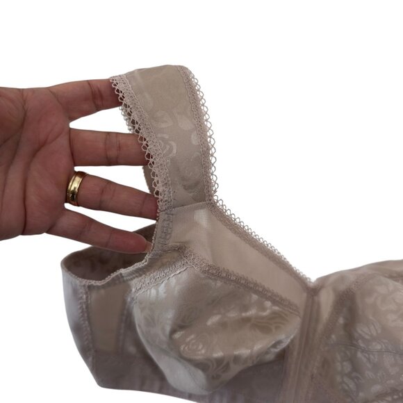 Playtex 18 Hour Women Lightweight Beige Satin Floral Wireless Bra Size 42C -4693 - Picture 6 of 14